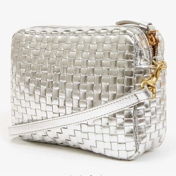 NWT Clare V. Metallic Silver woven Crossbody Bag - Picture 2 of 5
